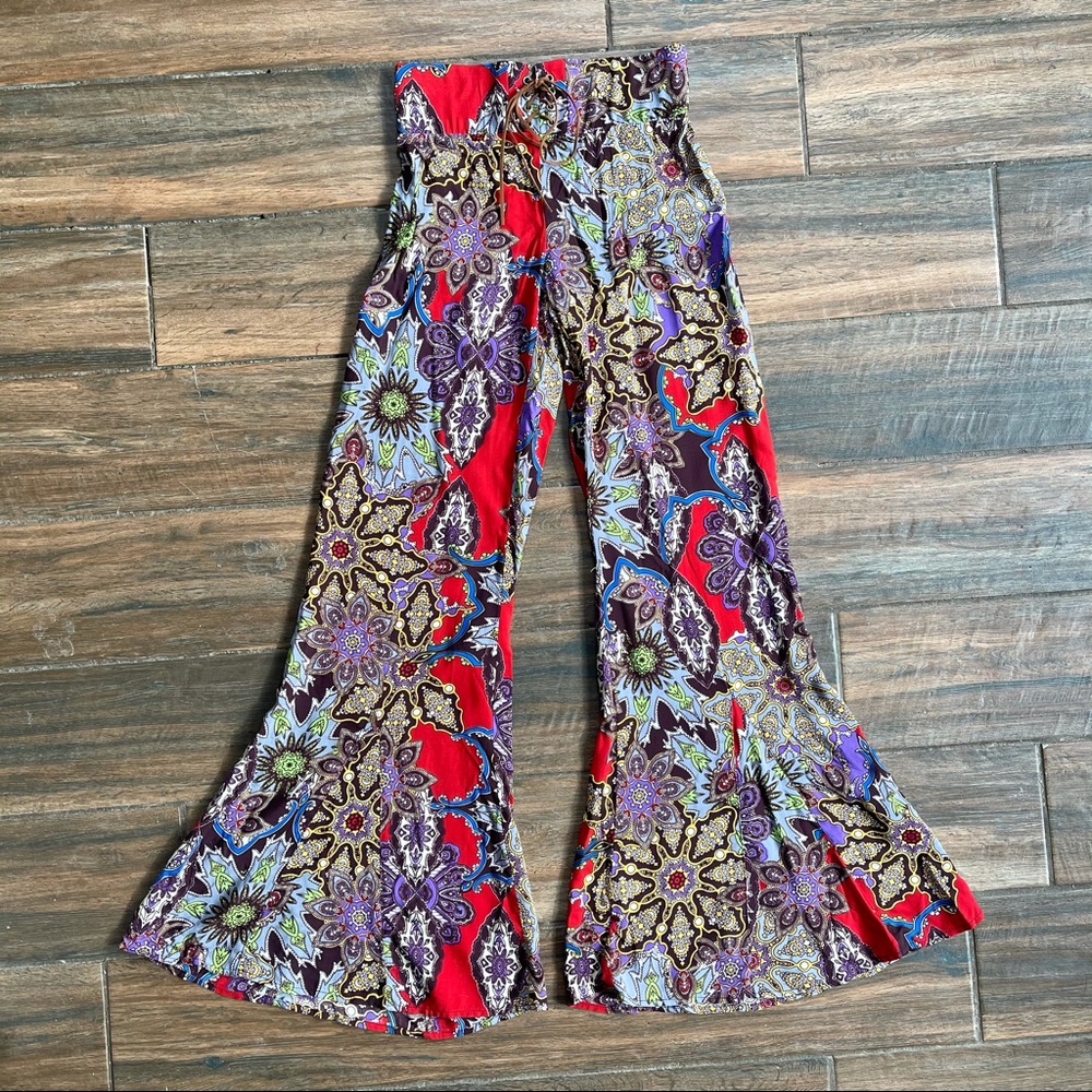 NWOT Blu Moon X Planet Blue Kickflare Paisley Pant